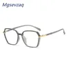 Moda Okulary Ramki Anti-Blue Light Square Eyeglasses Dla Kobiet Wyczyść Trend Retro Eleganckie Okulary Vintage Zagładnione klasy Jeden Keice
