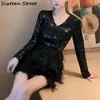 Höst V-Neck Feather Sequined Broderi Klänning Kvinna Långärmad Svart Patchwork Sexig Bodycon Party Dress Kvinna 210603