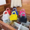 حقائب ذات العلامة التجارية الفاخرة النسائية حقائب مصمم الأزياء الراقية حقائب اليد Crossbody مع مواد جيدة وتشعر بحجم 11