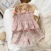 Sweet Girl Clothes Set Summer Baby Floral Sling Top med Shorts Barnens mode Söt två-delad kostym 210515