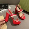 2021 verão de alta qualidade mulheres sandálias fivela de moda plataforma grossa salto de couro genuíno womens fresco sapato sandália grande tamanho sapatos US35--42