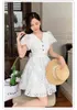 Witte kant holle vrouw jurk v-hals hoge taille bladerdeeg mouw vestidos zomer dames elegante vintage jurk vrouwelijke 210518