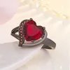 러브 하트 링 패션 장미 금색 크리스탈 지르콘 스톤 반지를위한 여성 빈티지 꽃 약혼 결혼 선물