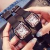 HOTSALE Super Quality Lovers Watchs Luxury Men / Femme STRAPE DE TRAVE