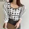 Korjpaa Kvinnor Skjorta Sommar Koreanskt Chic Girl Retro Square Collar Heavy Industry Hollow Crochet Hit Color Puff Sleeve Blus 210526