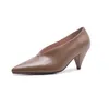 Couche de peau de vache pointue en cuir simple, chaussures à talons hauts pour femmes, robe