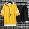 Hombres conjunto casual sudadera con capucha camiseta de manga corta pantalones cortos masculino jogging traje deportivo traje de chándal estilo de calle de verano 210722