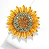 Golden Crystal Sunflower Spilla Strass Strass Pins Floral Pin Spille per Uomo Donna Party Suit Collar Jewelry Accessori