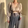 Chic Sexy Krótki V-Neck Solidne Eleganckie Luster Satin Kobiety Streetwear Slim Loose Casual Ol Wszystkie Dopasuj Duże koszulki 210421