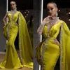 2022 Arabic Lemon Green Crystals Formal Evening Dresses Mermaid Style Dubai Indian High Neck One Sleeve Cape Beads Long Trumpet Pr2947