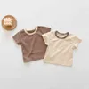 Summer infantil meninos meninos roupas conjunto estilo coreano t-shirt de algodão + macacão xadrez chapéu nascido bebê romper roupas 210515