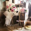 10pcs / lot Pilier de fleur Gold Metal Fleur Stand Beautiful Shape Cadre pour la décoration d'événement de fête de mariage 210408