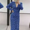 Eleganckie Kobiety Niebieski Kwiatowy Druku Suknia Jesień Mody Damska V-Neck Sheath Long Es Streetwear Kobieta Sexy 210427