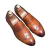 Mode hommes bureau italien marque de luxe hommes Brogue chaussures robe mocassins Coiffeur chaussures de mariage Sapato Social Masculino