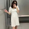 Estate elegante mini abito bianco moda donna manica a sbuffo pieghettato partito es colletto quadrato abiti tunica casual 210515