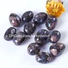 Que Sera Crystal Tumbled Stones voor Reiki Healing Feng Shui Decor Gepolijste 20-40mm onregelmatige natuurlijke Liberite Rhyoliet Llanite Mineral Specimen Blue Spots edelsteen