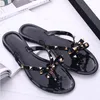 Slippers Designer Rivets Flip Flops Beach Slippers Femininas Flat Jelly Sandals Support wholesale Woman Summer Sandals Rivets Big Bowknot