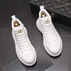 Moda Düz Yüksek Kaliteli Gelinlik Ayakkabı Kaymaz Dantel-up Erkekler Sneakers İtalyan Designe Beyaz Nefes Casual Erkek Açık Yürüyüş Loafer'lar E92