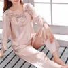 2 ADET Sonbahar Pijama Seti Kadınlar Dantel Çiçek Nakış Homewear Uzun Kollu Üst Uzun Pantolon Gecelikler Pijama Kadın Pijama Set X0526