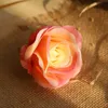 Couronnes de fleurs décoratives 10 pièces/lot soie Rose tête de fleur artificielle décor à la maison mariage route plomb mur plante fausse couronne