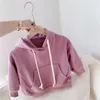 Herbst Mädchen einfarbig lose Langarm Hoodies Jungen Baumwolle Sweatshirts mit großen Taschen 1-6 Jahre 210508