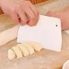 Verktyg Trapezoidal Matkvalitet Plastskrapa DIY Butter Knivkaka Deg Pastry Cutter Kök Bakningsverktyg