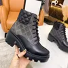 女性膝ブーツデザイナーハイヒールアンクルブーツ本革シューズファッションシューズ冬秋eu35-41 by Shoe02 05