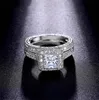 Kvadratisk diamantring 2st / set Princess Engagement Ringar för Kvinnor Bröllop Smycken Bröllop Ringar Tillbehör Storlek 6-10