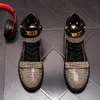 İlkbahar ve Sonbahar Erkekler Ayak Bileği Çizmeler Metal Dekorasyon Rhinestone Lüks Moda Yüksek Üst Ayakkabı Flats Erkek İşletme Sneakers