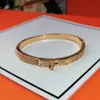 Lock Gold Armbänder Damen Armreifen Punk als Geschenk luxuriös Hochwertiger Schmuck Ledergürtel Armband Lieferung fa252V