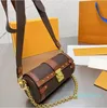 أكياس المصممين الفضلات أكياس حقيبة crossbody حقائب الكتف حقيبة يد الأزياء مواد جلدية أعلى