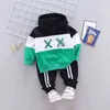 Vår höst barn bomull kläder kostym baby pojkar tjejer kläder barn sport hoodies byxor 2st / set fahion toddler tracksuits 211224