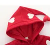 Baby Girls Cute Bowknot Loving Heart Red Cloak Dzieci Odzież Jesień Zima Dzianiny Kidigan Płaszcz 210521