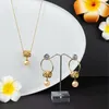 Örhängen halsband cring coco flerfärgade pärlsmycken set hawaiian rosa guld polynesiska frangipani hänge halsband hoop set 254l