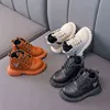 Buty dla dzieci Winter Baby Boots Fashion Skórzane śnieg Buty antypoślizgowe Casual Boys Girls Krótkie botki STP061 211108