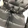 レディースダウンジャケットトップクオリティ冬のジャケットコートリアルアライグマの髪襟暖かいファッションパーカーベルトの綿コートアウタービッグポケット
