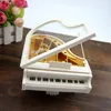 Home Decor Dance Girl Piano Music Box Obrotowy Octave Octave Walentynki Kreatywny prezent urodzinowy