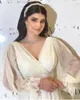 Mütevazı Lvory Şifon Gelinlik Modelleri 2022 Uzun Kollu V Boyun Kat Uzunluk Arapça Kadınlar Basit Örgün Abiye giyim