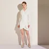 Vår sommar mode casual v-neck långärmad vit hög midja temperament asymmetrisk kort klänning kvinnor sh599 210421