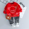 Hylkidhuose Baby Girl Boy Abbigliamento Set di abiti da bambino lussuoso inverno autunno si adatta ai cartoni animati per bambini bambini Casualmente Coatume Y200829 421 Y2