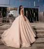 Glitter Princess Ball Gown Abiti da sposa Sexy scollo a V 3D Foral Appliques Abiti da sposa Abito da sposa con paillettes scintillanti