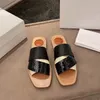2021 Mujeres Woody Mules Zapatillas Diseñador lienzo Bordado Cross Sandalias Tejidos de verano Pío al aire libre Peep Toe Casual Slipper Letra Zapatos de estilista con caja NO290