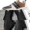 Projektant Outm 2023 Buty Hoting Slip-on Treaker Sneaker Wygodne swobodne męskie trampki Klasyczne płótno obuwie na zewnątrz 820