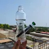 verre d'eau potable en bouteille