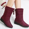Водонепроницаемые зимние сапоги женские туфли Mid-Calf Down Boots Женские теплые дамы снежные буксивые клиновые резиновые плюшевые Botas Mujer 2021