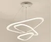 Modern LED Pendant Lampor för hemland Living Matsal Kök Sovrum Vit Triangel Suspension Taklampor