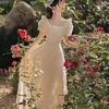 Casual Kleider Vintage Kleid Frauen Elegante Puff Sleeve Chiffon Fee Sommer Stickerei Floral Französisch Stil 2022255n