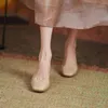Sandels Sapatos de verão mulheres sqaure toe salto alto couro sandálias elegante festa sólida espessa fivela cinta 220303