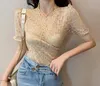 Koreański styl V Neck Krótki rękaw Koronki Top Kobiety 2021 Summer Casual Hollow Out Eleganckie Damskie Topy i Bluzki Koszulki damskie