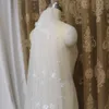 Новая жемчуг Свадебная вуаль с цветами красивая жемчужная свадебная вуаль металлическая гребень невеста вуаль свадебные аксессуары X0726